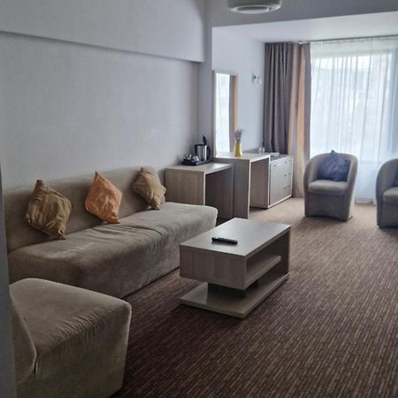 City Hotel & Lounge Slatina  Exterior photo